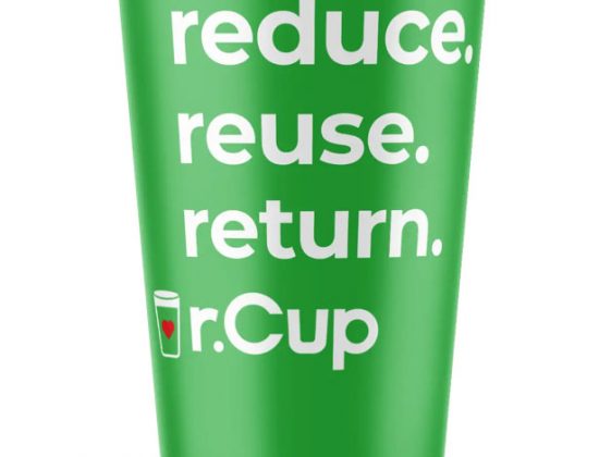 r.Cup
